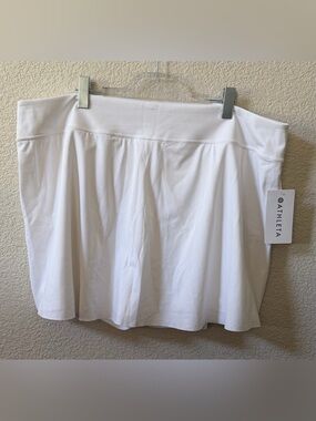 Athleta Size 3X Ace Advantage 13 1/2” Active Skort Outdoor •White